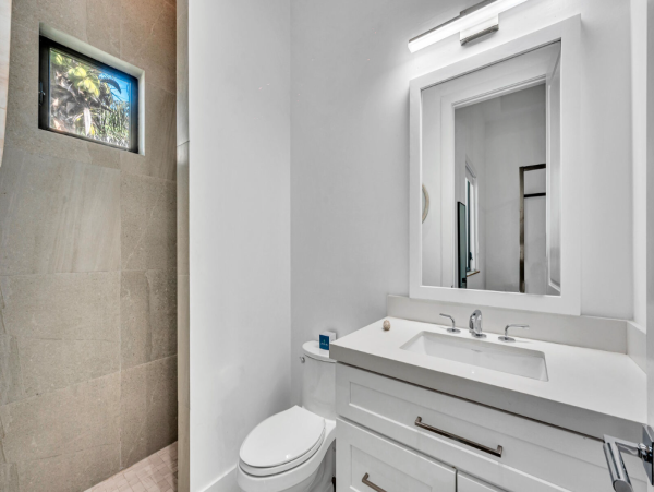Luxurious Beach Villa in Bimini Bay - Your Ultimate Coastal Retreat